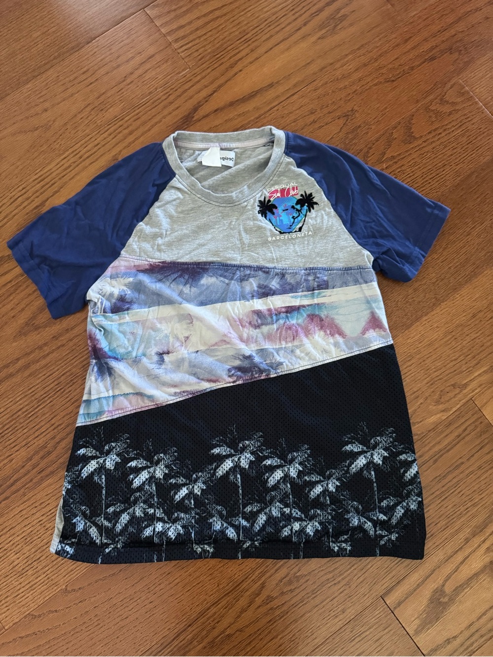 Boy’s Desigual Surf Club Blue Gray Tropical T-shirt Sz 13/14